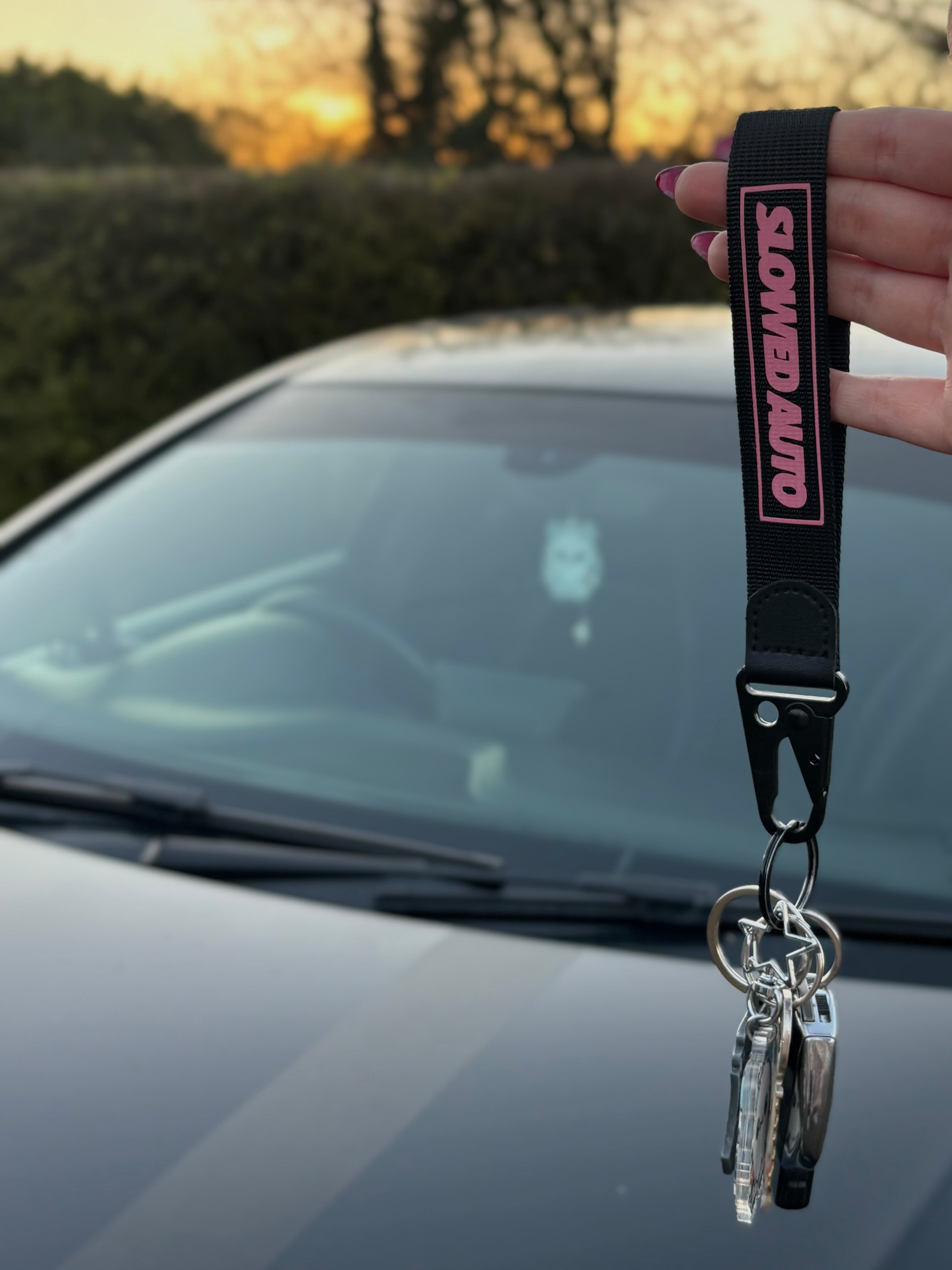 OG slowed wristlet lanyard